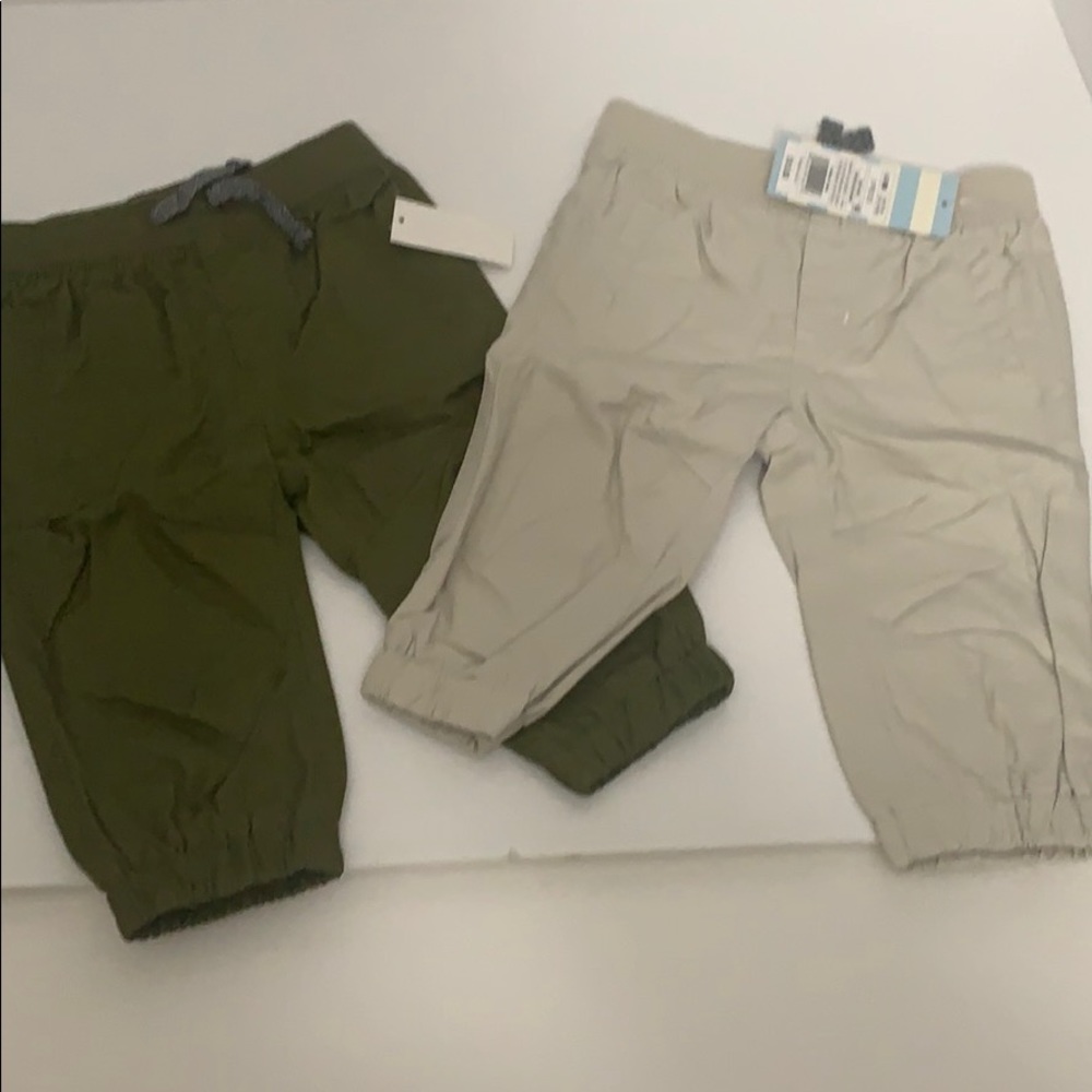 Boys 2 pare pant set.